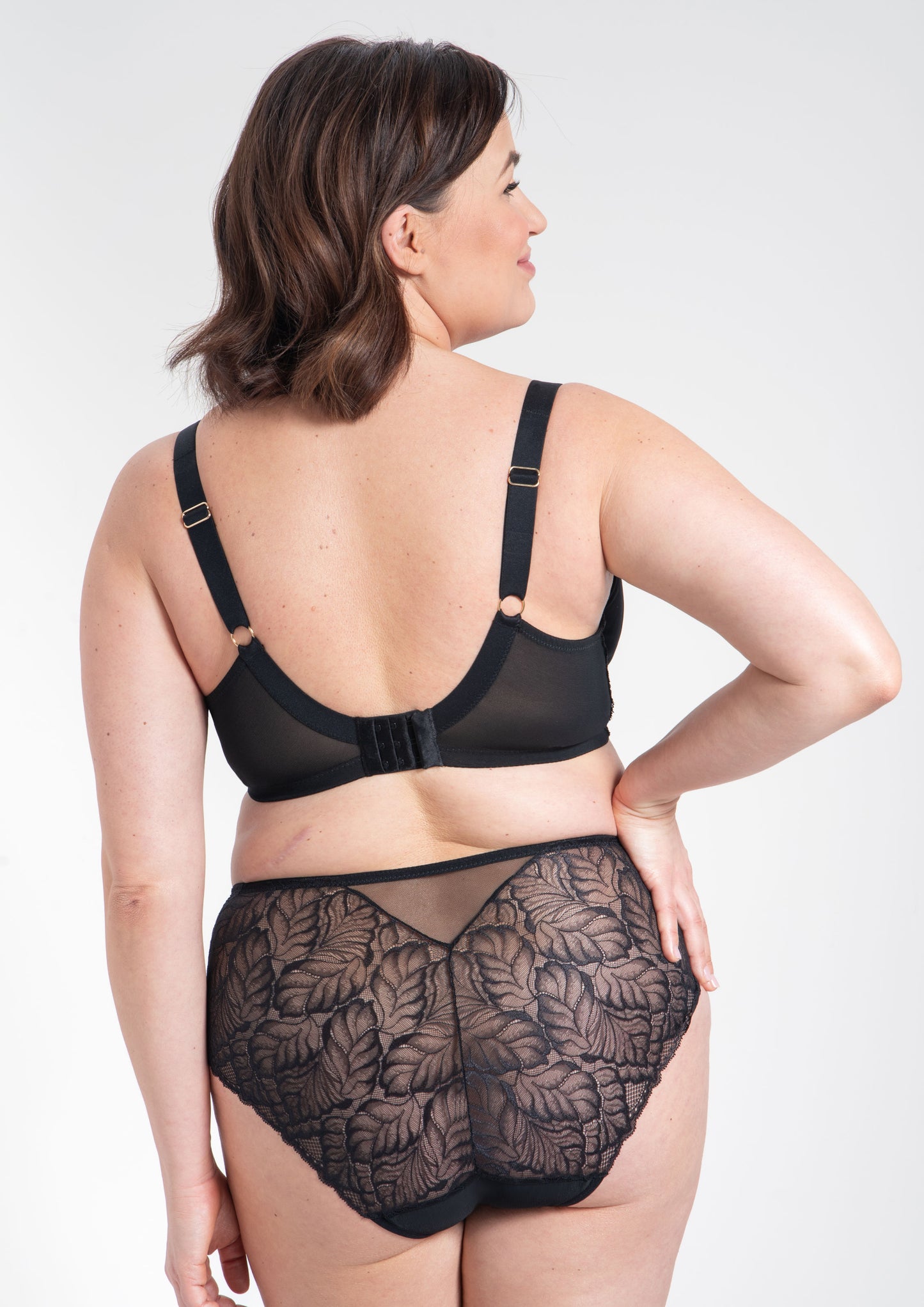 Amelia Full Coverage High Support Minimizer Bra