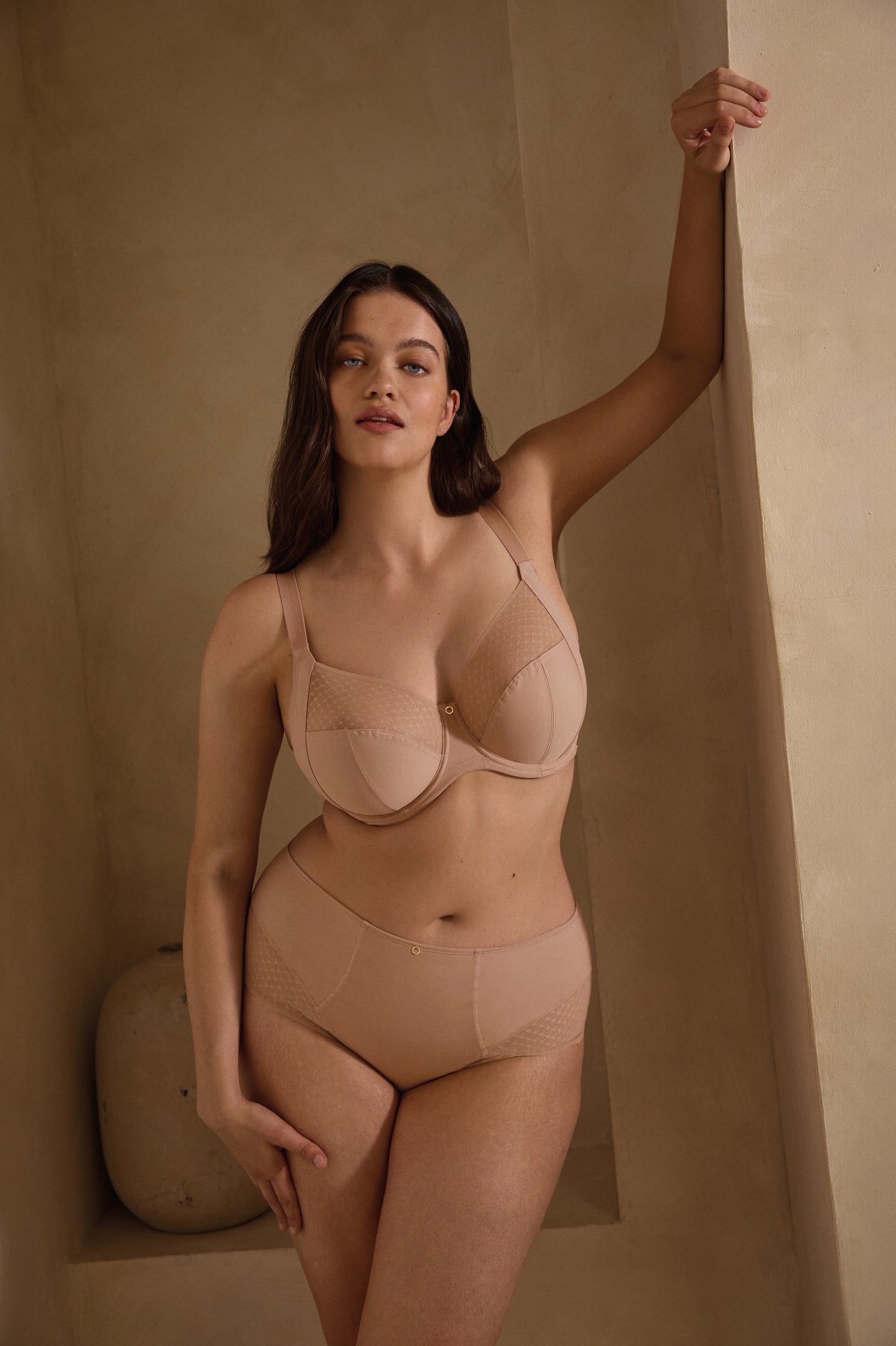 Bliss Full Coverage High Support Minimizer Bra