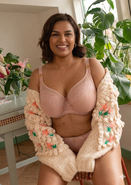 Amelia Full Coverage High Support Bra